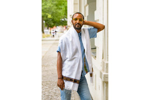 
                  
                    Lade das Bild in den Galerie-Viewer, SHASHAMANE SCHAL
                  
                